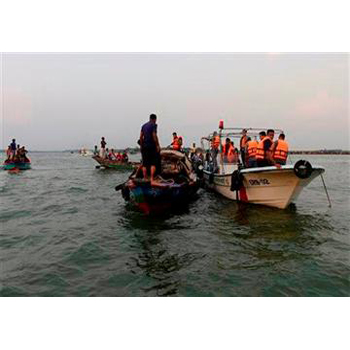 40 dead as Bangladesh ferry search called off